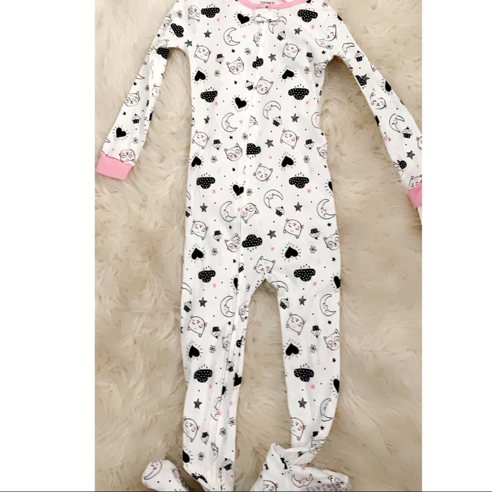 🆕NWT Carter’s one piece pj’s size 5t🆕